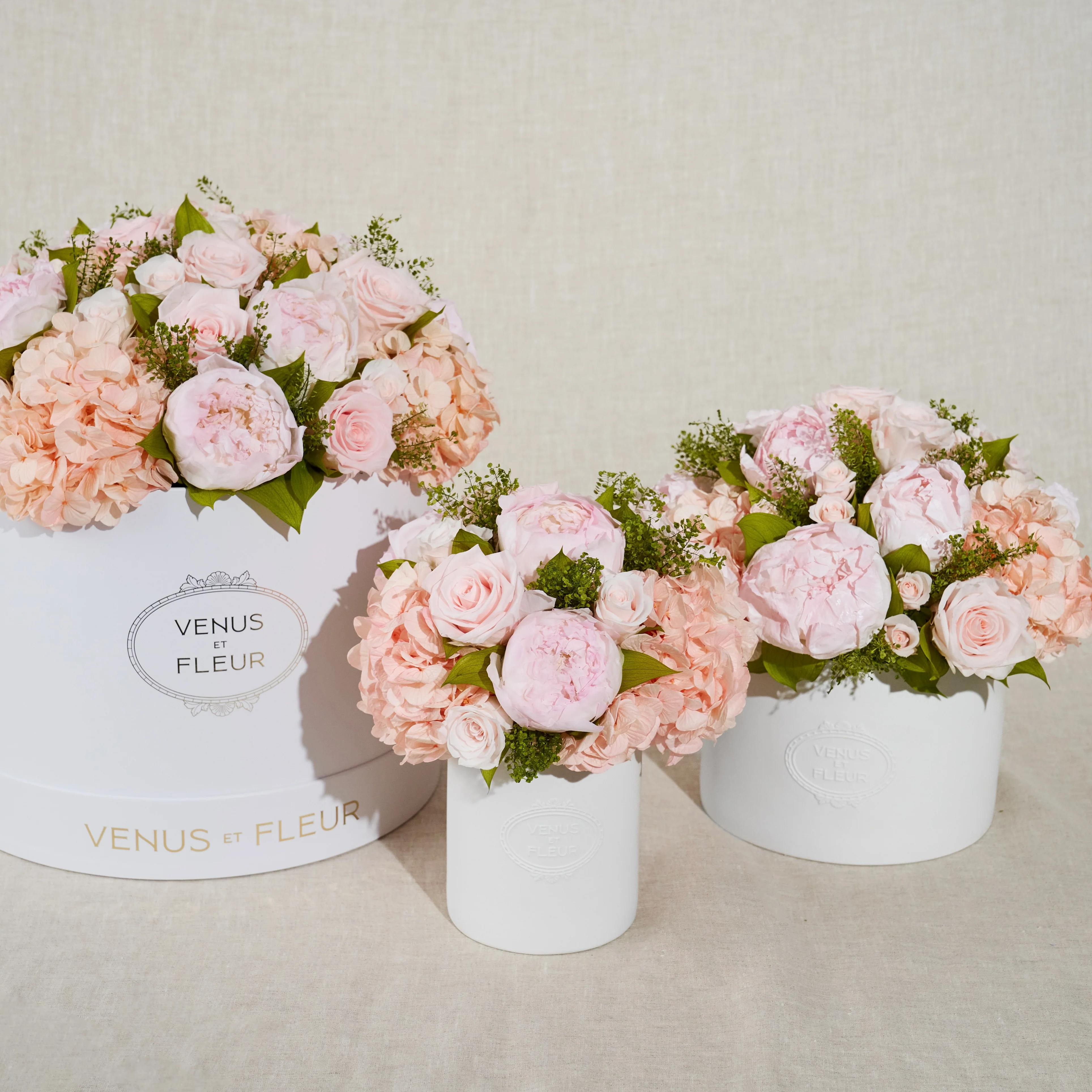 Fleura Porcelain Vase - Image 5