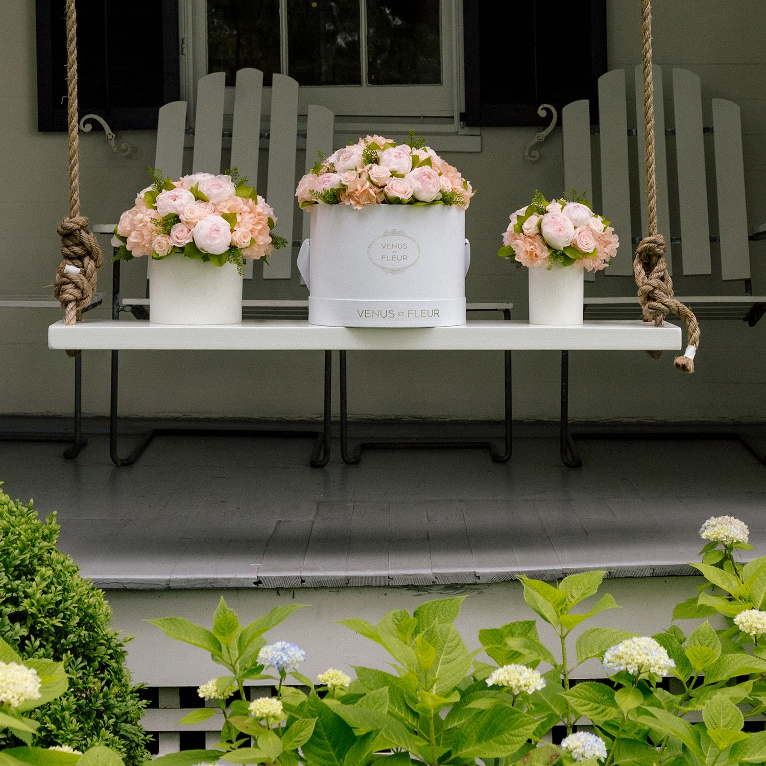 Fleura Porcelain Vase - Image 6