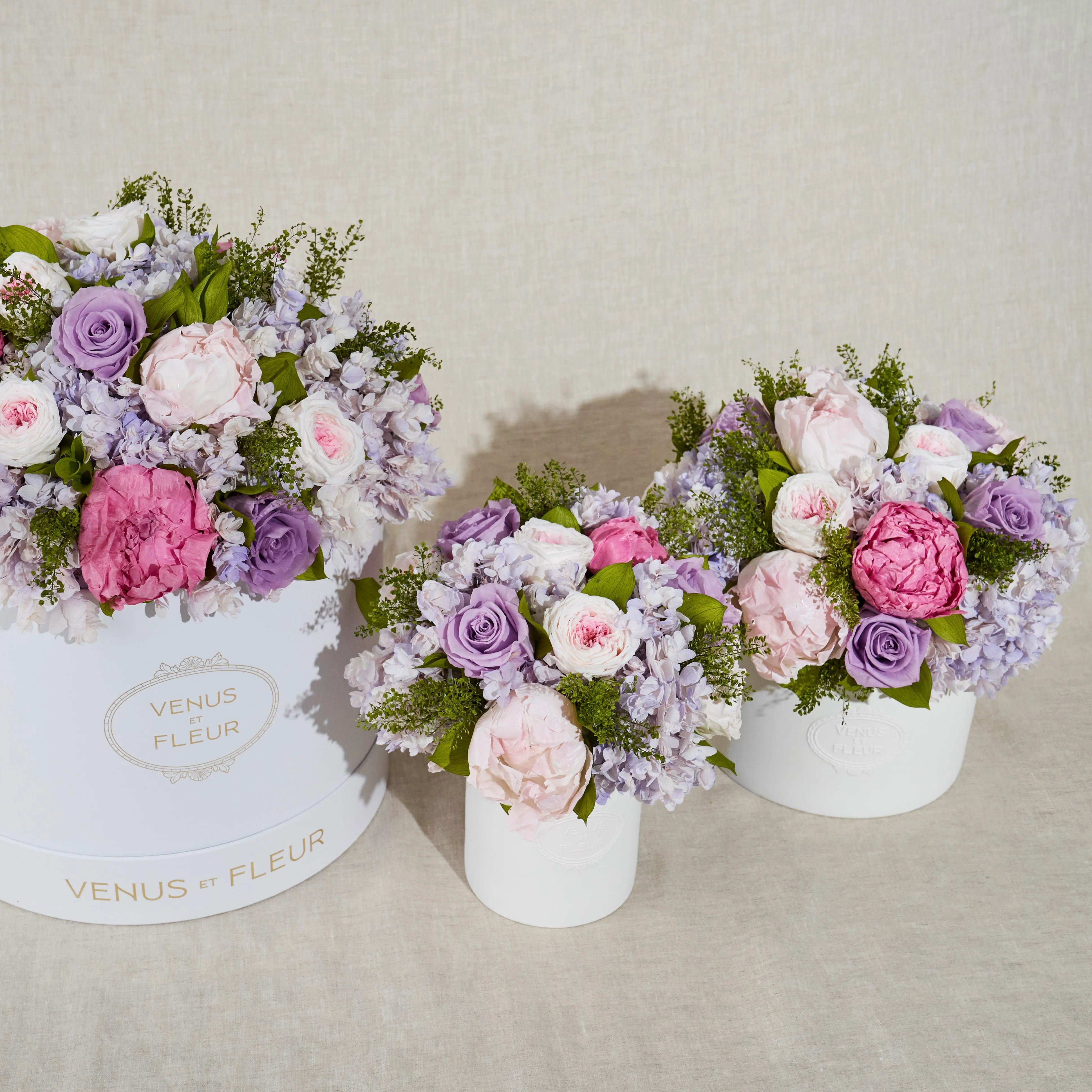 Fleura Porcelain Vase - Image 4