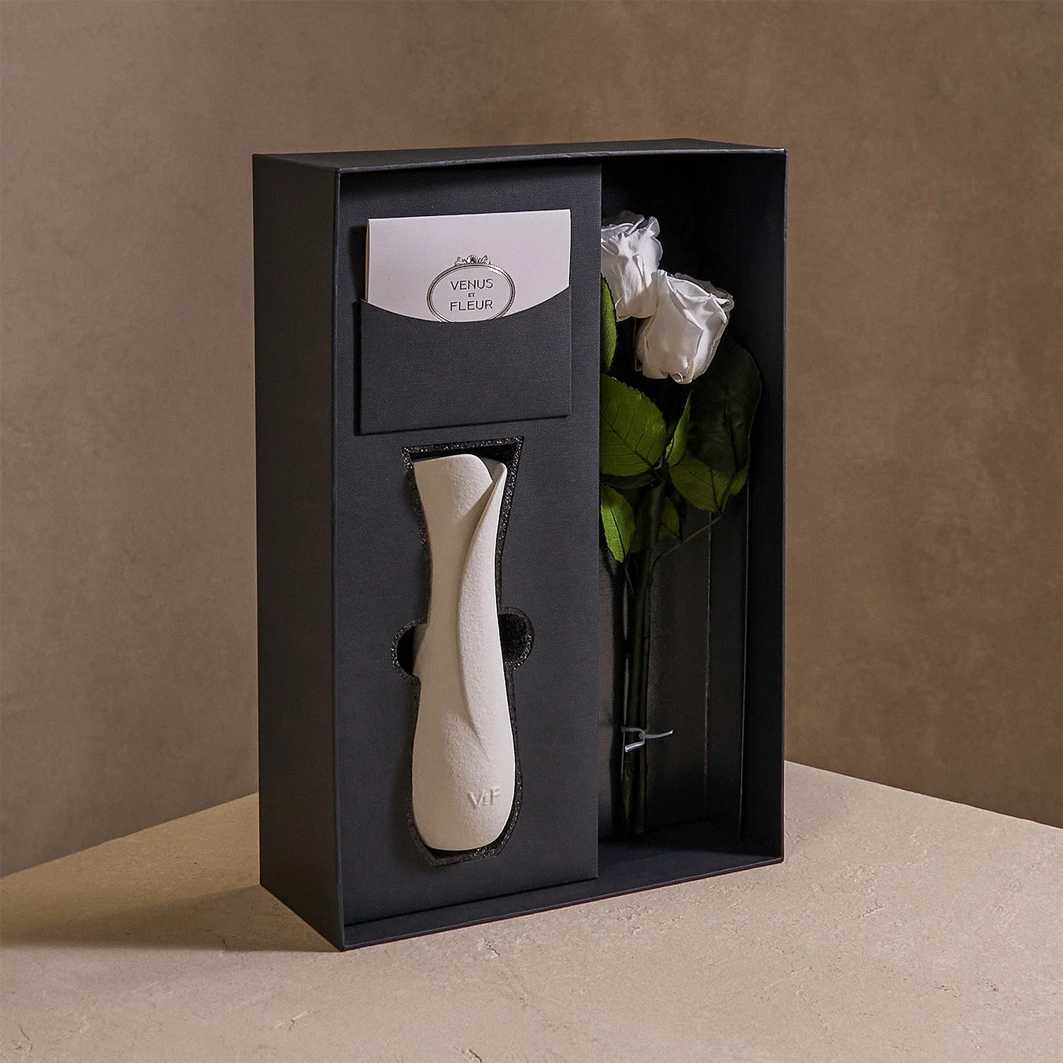 Mojave Narrow Bud Vase - Image 2