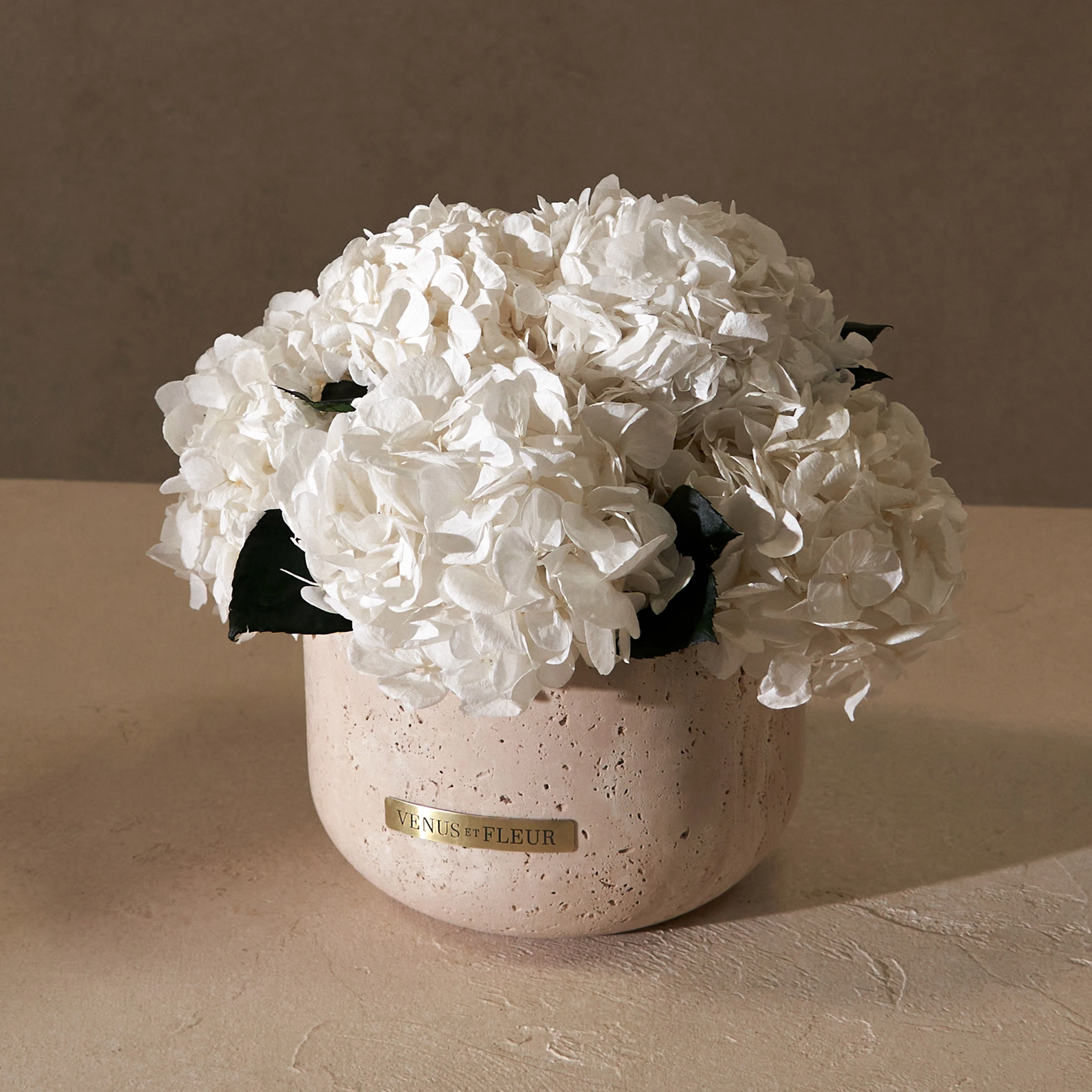 Terre Travertine Vase - Image 10
