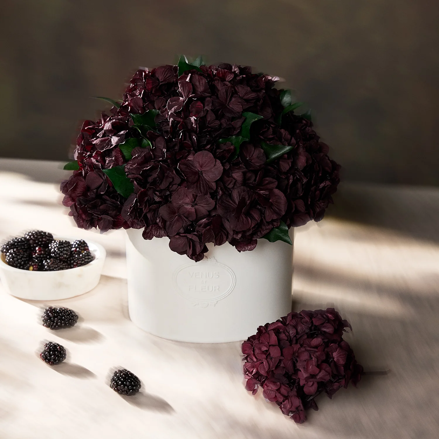 Thalia Porcelain Vase - Image 9